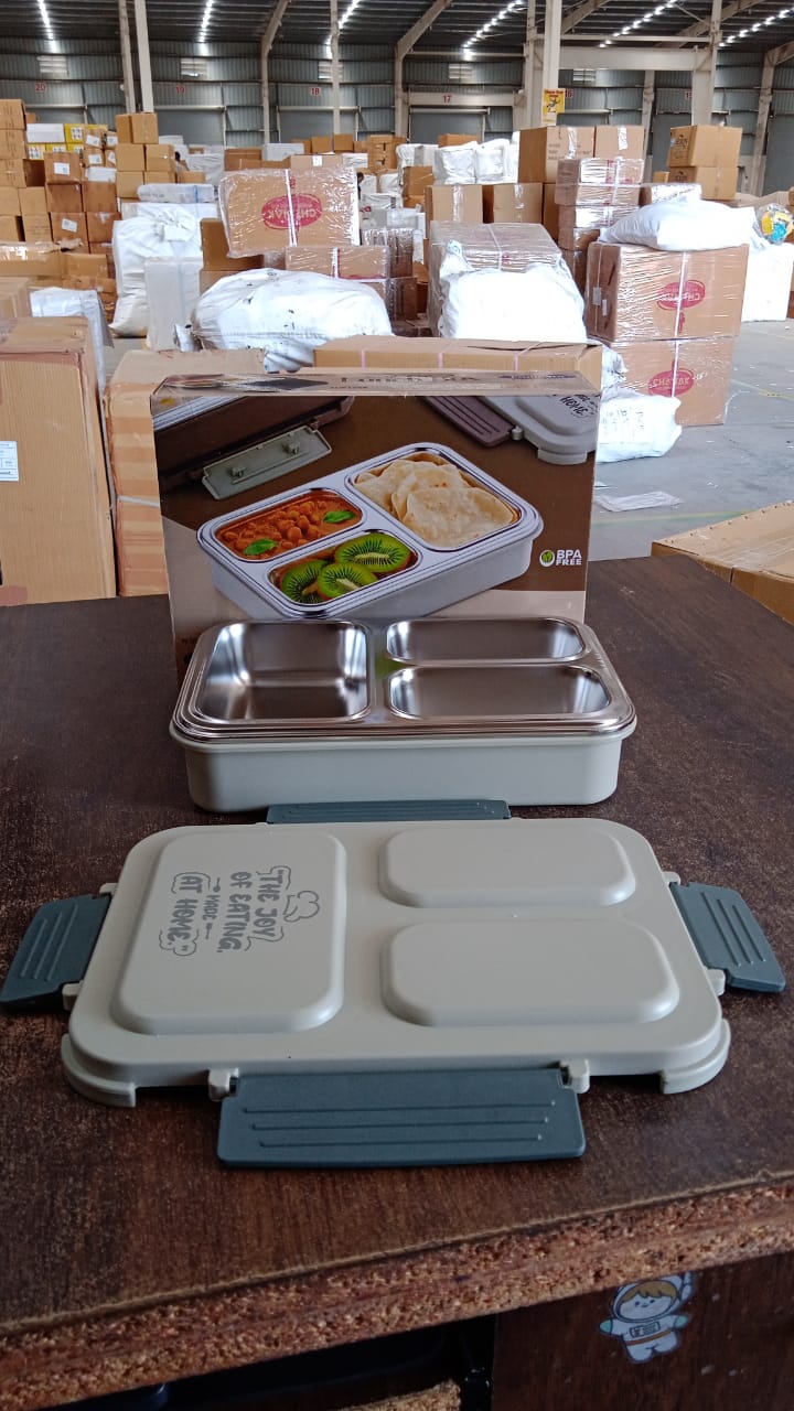3-Compartment Stainless Steel Lunch Box (1 Pc) 3-Compartment Stainless Steel Lunch Box (1 Pc)
